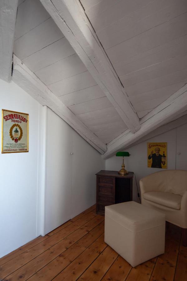Serravallo'S Apartments Bigトリエステ エクステリア 写真